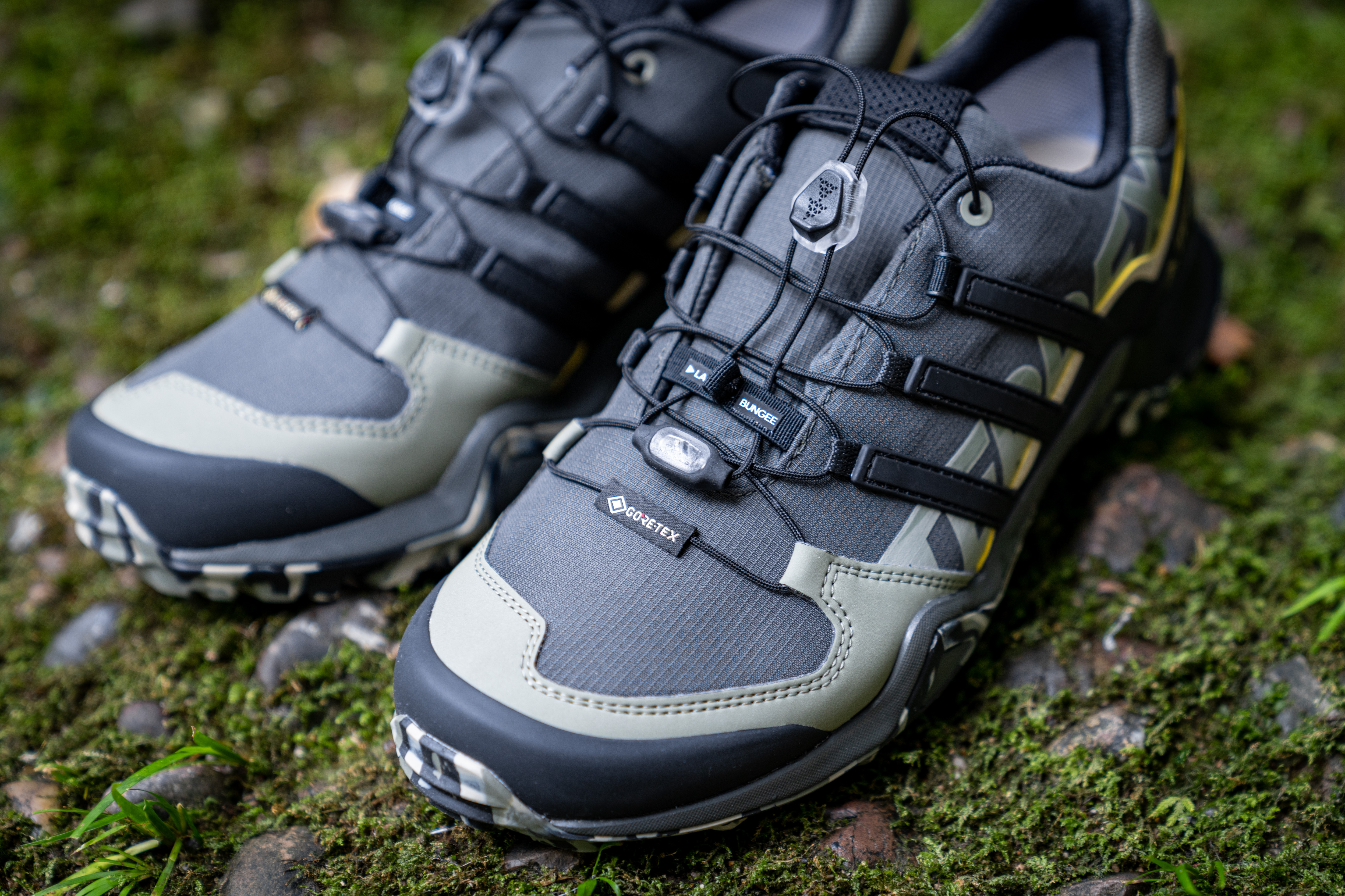 adidasterrex户外鞋卡其色,adidasterrex户外跑鞋评测