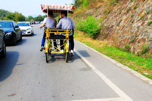 马鞍山怪坡之谜水往高处流,马鞍山的神奇怪坡