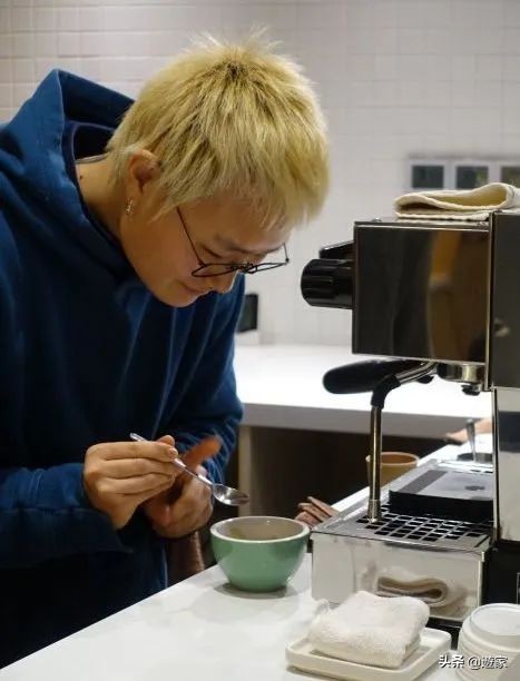 在人广约吗？别错过这些街角的“独立咖啡馆”