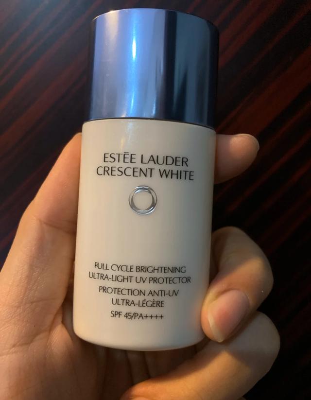 雅诗兰黛的爆款是哪个,雅诗兰黛里面哪些护肤品值得入手