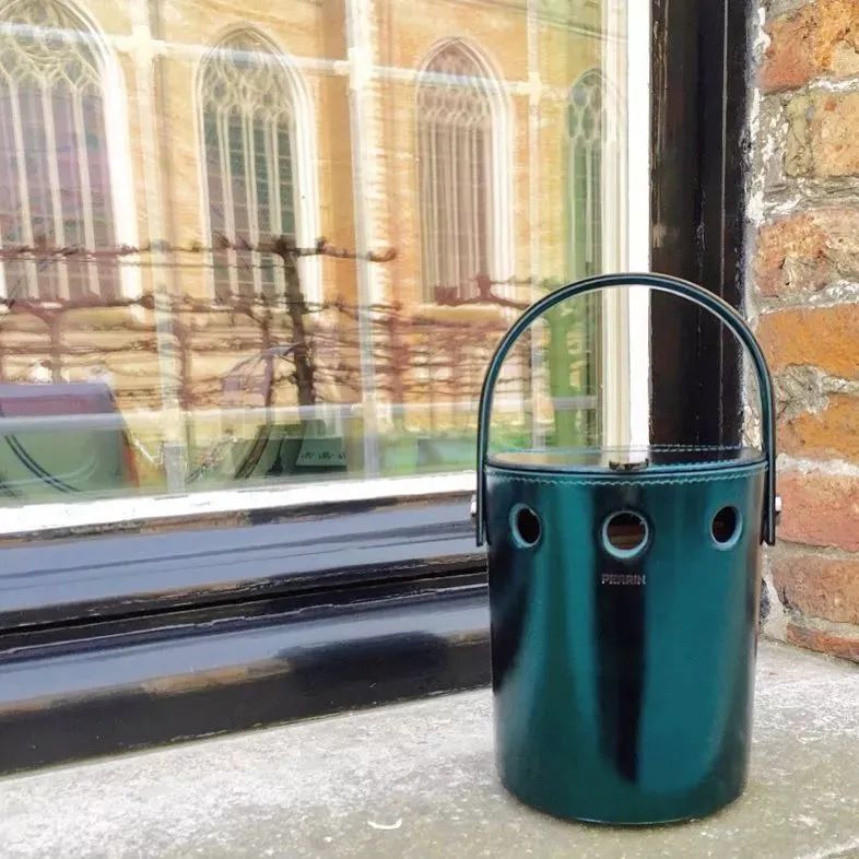 十大入门级轻奢女包千元下,女士小众轻奢品牌包推荐