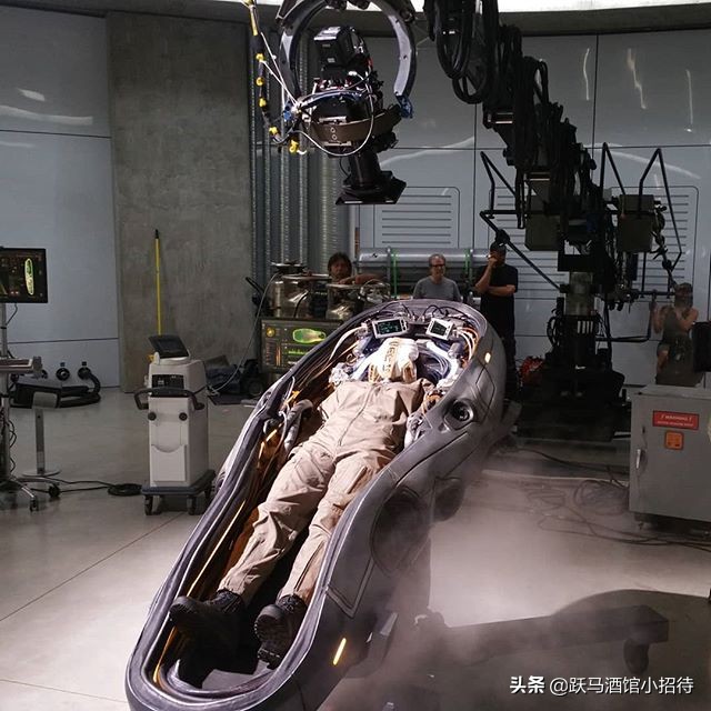 铁血战士2018为什么只有43分钟,铁血战士2018和铁血战士4有区别吗