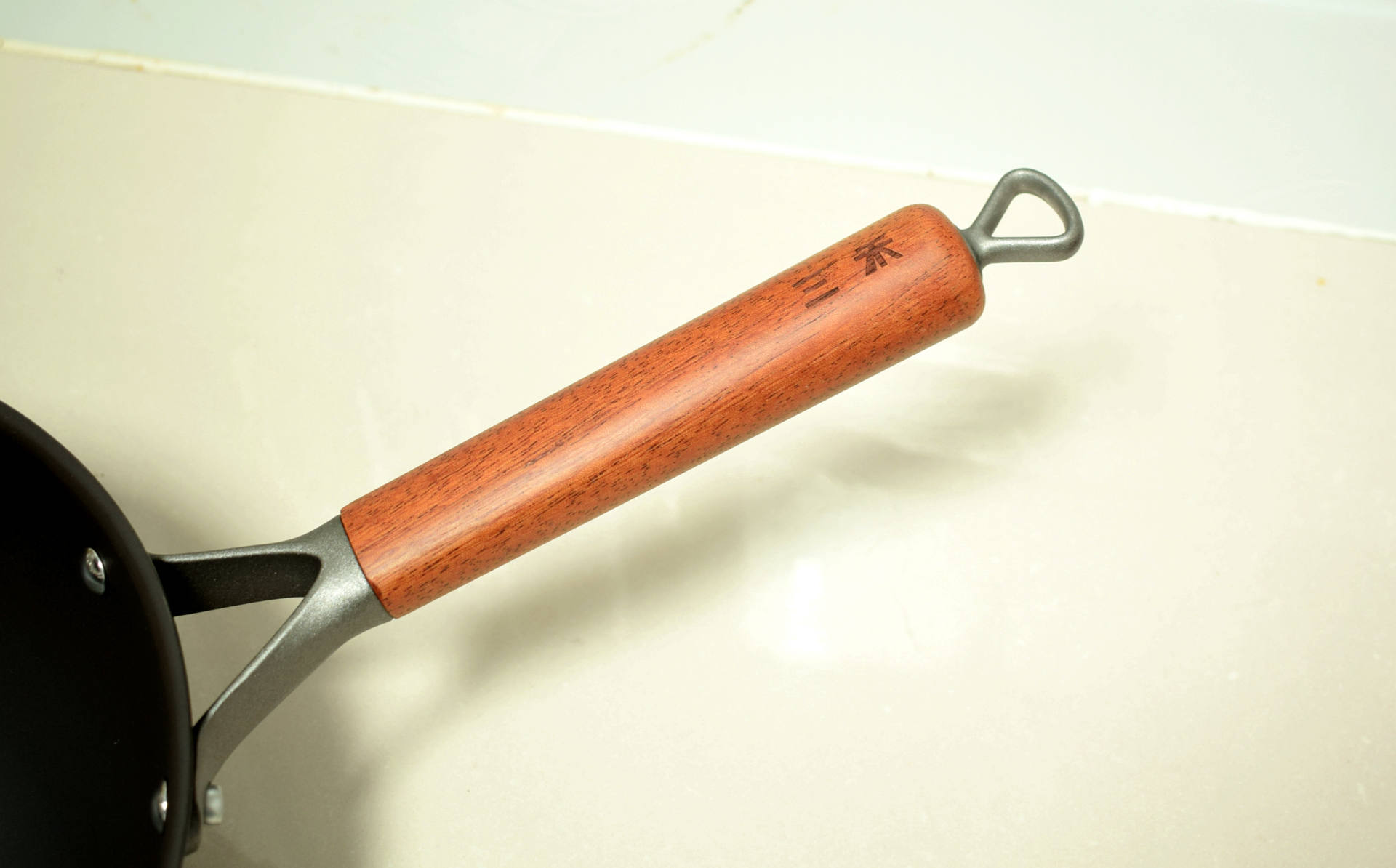 不沾油烟的炒菜锅,最好的炒菜铁锅推荐