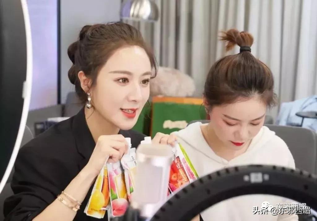 记不住她变化莫测的脸有什么关系？三层楼超豪华别墅过目难忘