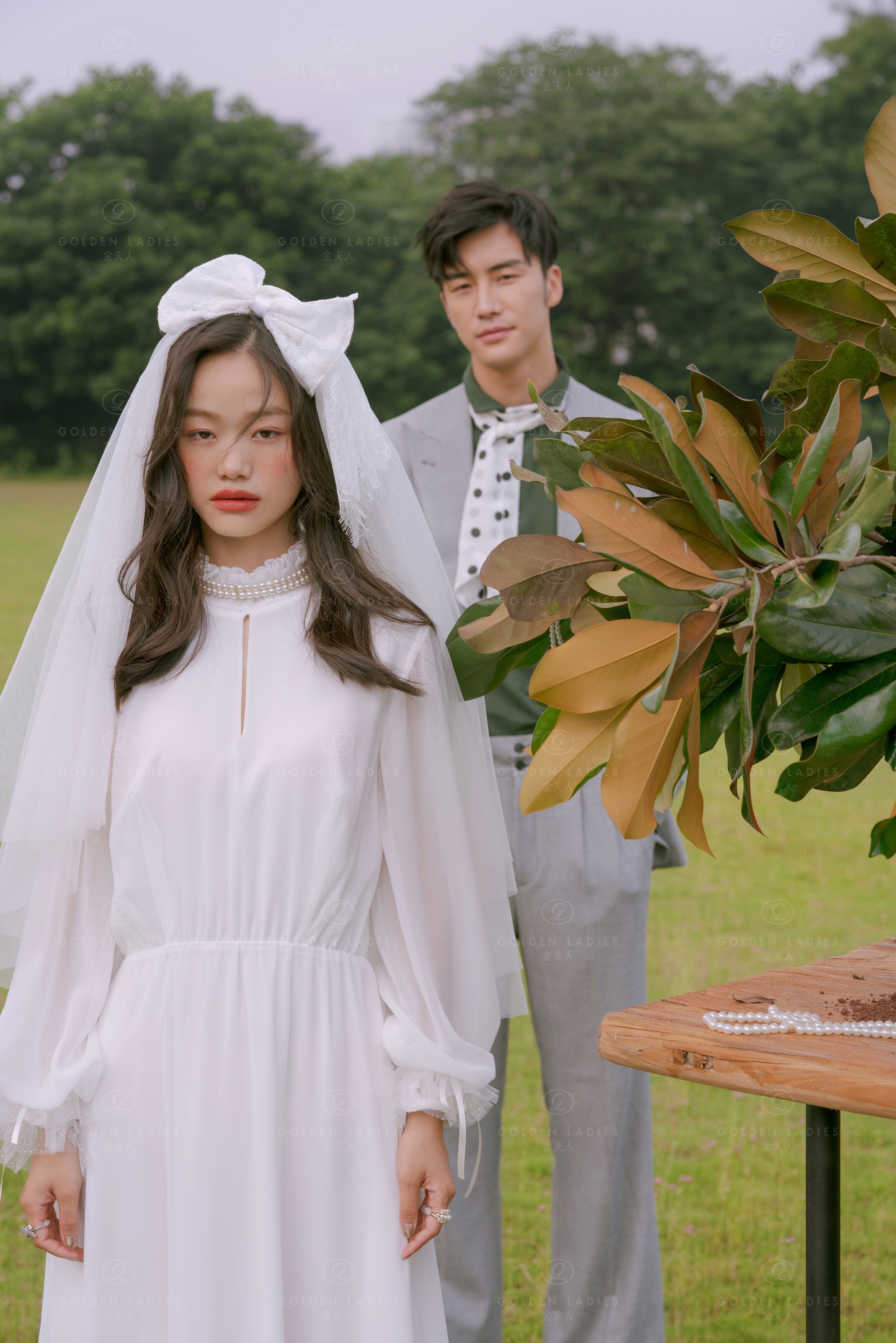 姐妹们快来帮我选婚纱图片,婚照背景照片