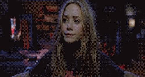 衣服怎么叠省空间,衣服怎么叠才省空间还不会有褶皱