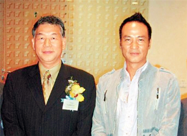 任达华哥哥任达荣身份揭秘,香港警察任达荣