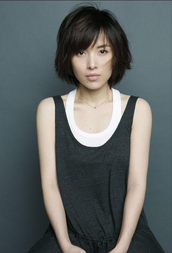 李佳的两段婚姻,青春不言败靳东与李佳是真夫妻吗