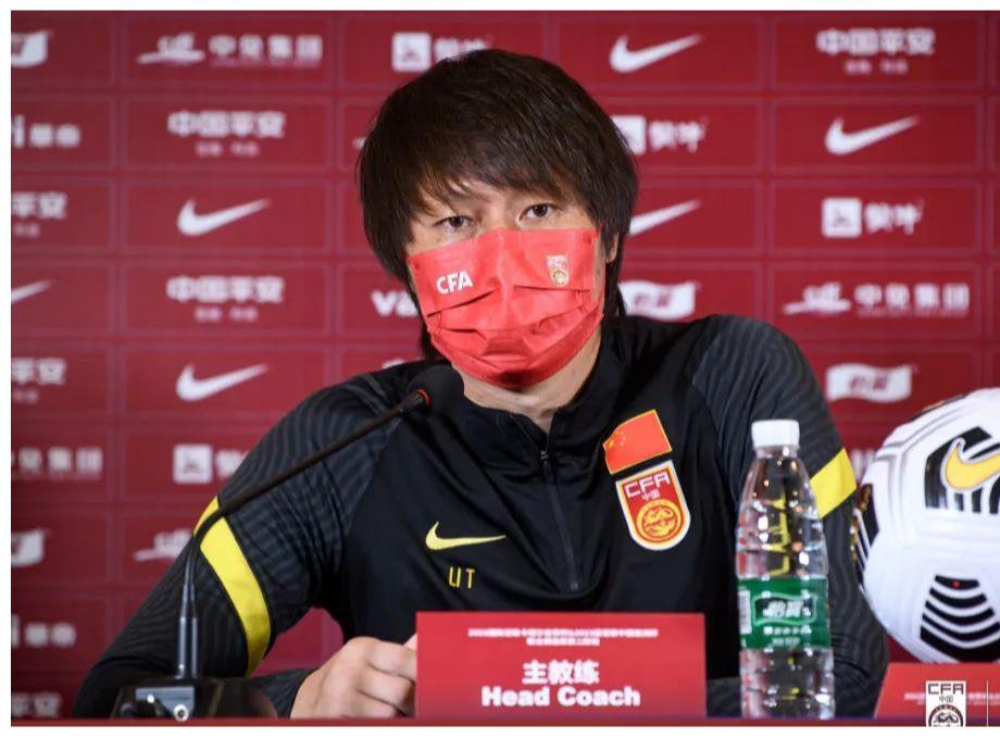 国足日本1比0李铁回顾,国足战沙特李铁赛后采访