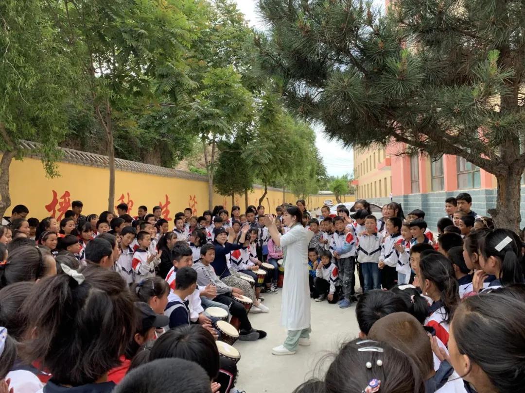 跨越山海的支教之旅,跨越山海献真情对口帮扶促振兴