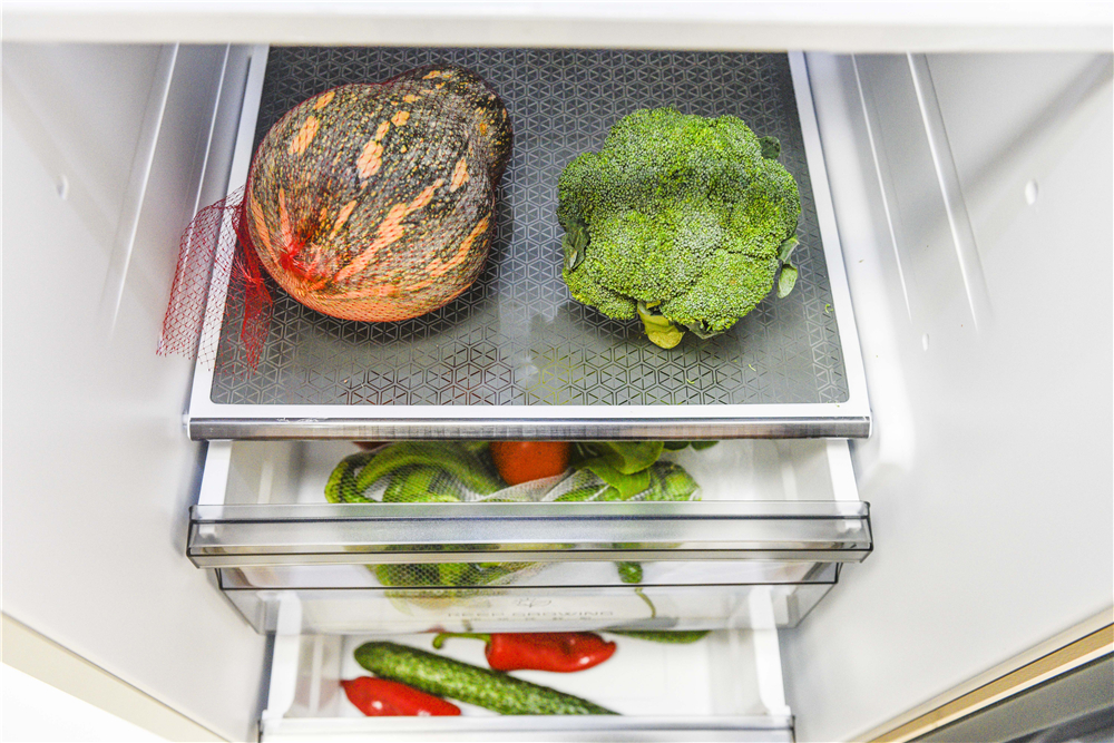 让冰鲜促销来的更猛烈些吧！坐拥636升的大冰箱是怎样的体验