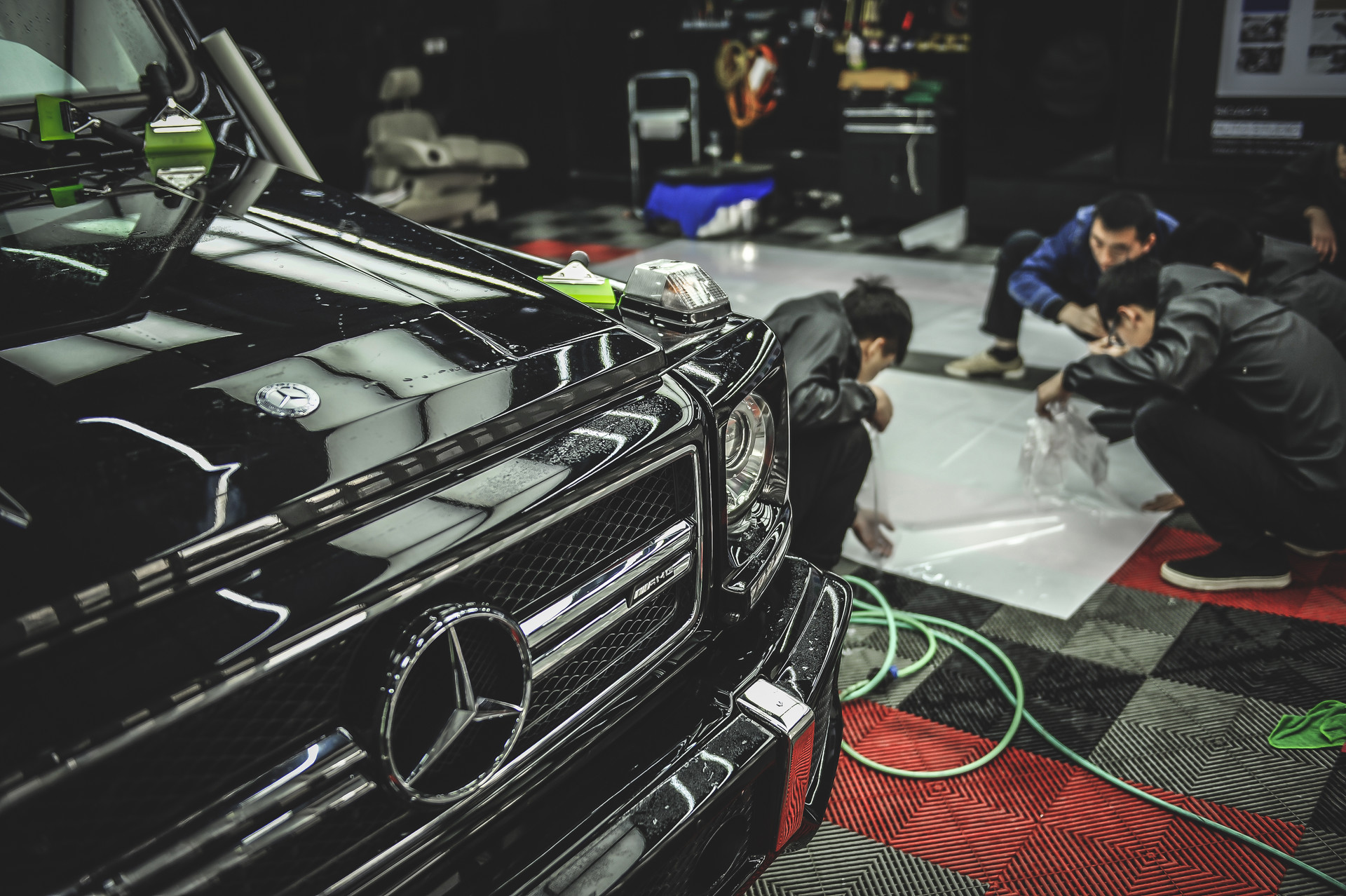 做过镀晶镀膜的车怎么贴隐形车衣,打蜡镀膜镀晶隐形车衣性价比