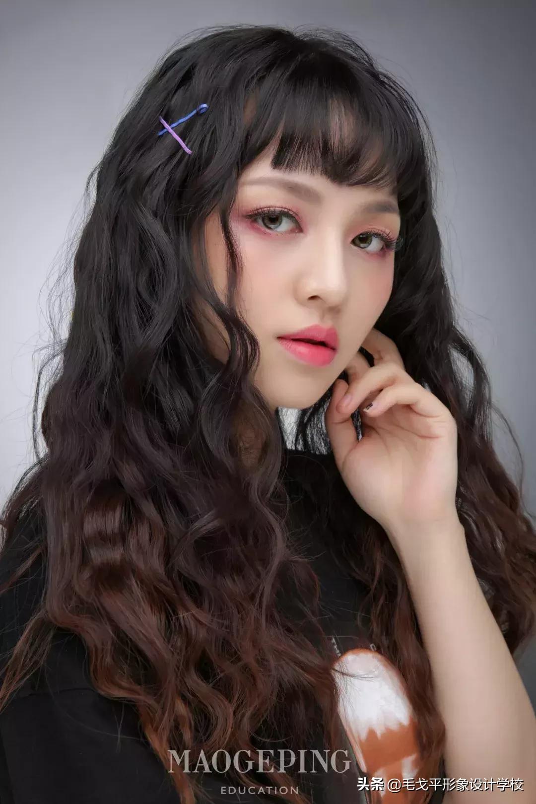 女生化妆前后区别大吗,化妆前后的差别有多大