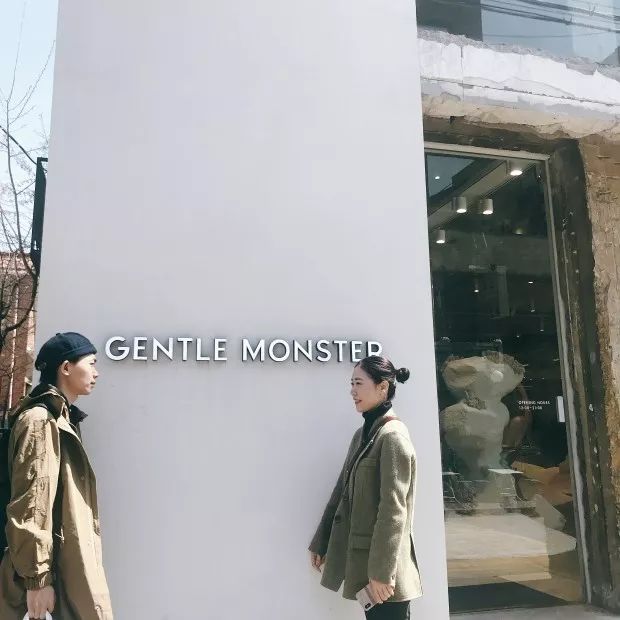 淘宝上的“美院系”：有人年销2000万，并且还是“艺术家”