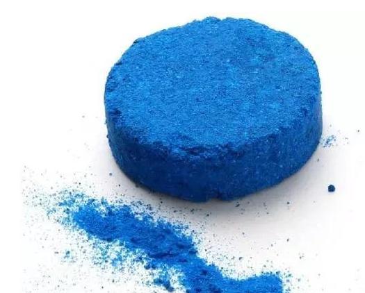 马桶两三天不刷有蓝圈咋回事,马桶三天不刷就有黄渍