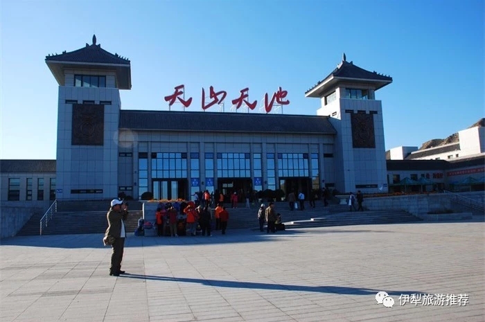 新疆天山天池王母娘娘的瑶池仙境,天山天池是王母娘娘的定海神针