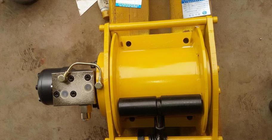 中国工程机械行业崛起,中国最大履带起重机是多少吨