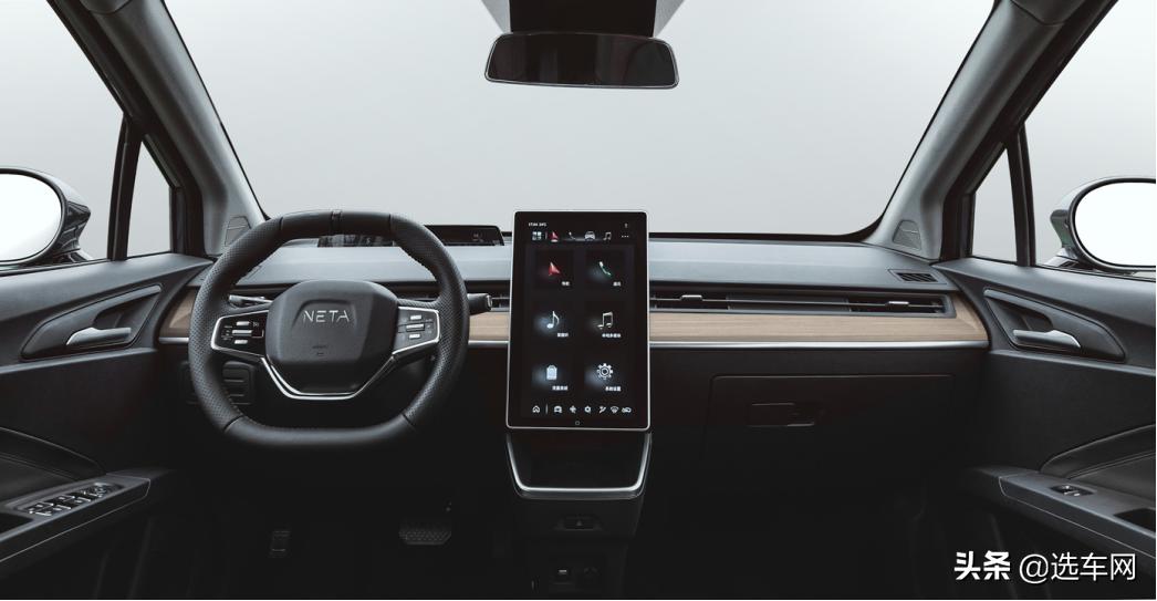 哪吒汽车第三款车型实车图曝光,哪吒电动车安全系统