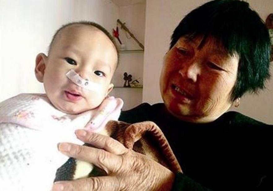 媳妇怀孕生娃公公婆婆不闻不问,媳妇怀孕期间丈夫吸烟怎么办