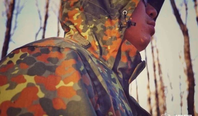 非主流也有春天,德斑迷彩最佳搭配