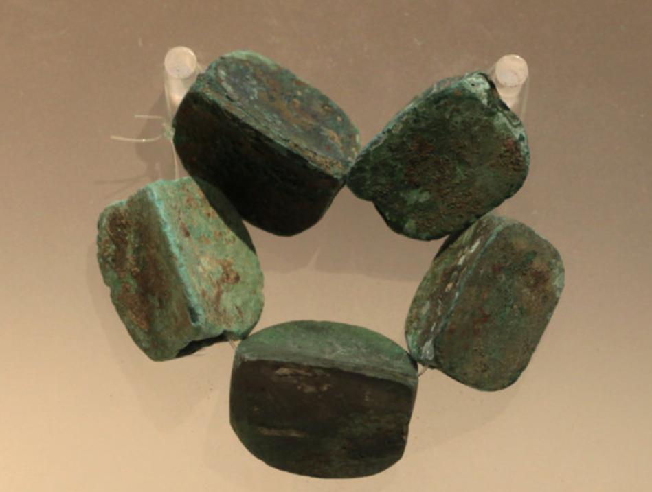 三星堆文物青铜,三星堆出土文物青铜面具