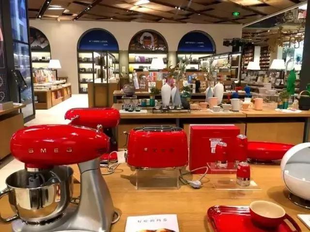 朝阳大悦城改造效果图,朝阳大悦城交互空间