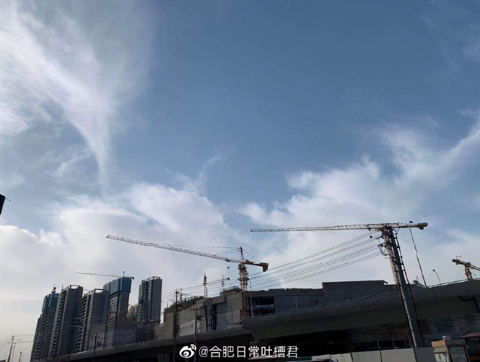 高新区银泰营业时间,高新银泰怎么样了