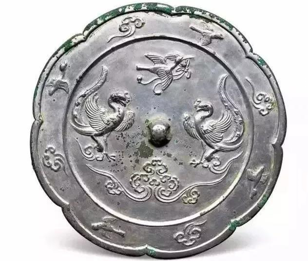 凤鸟变形纹样,各个时期凤鸟纹特点