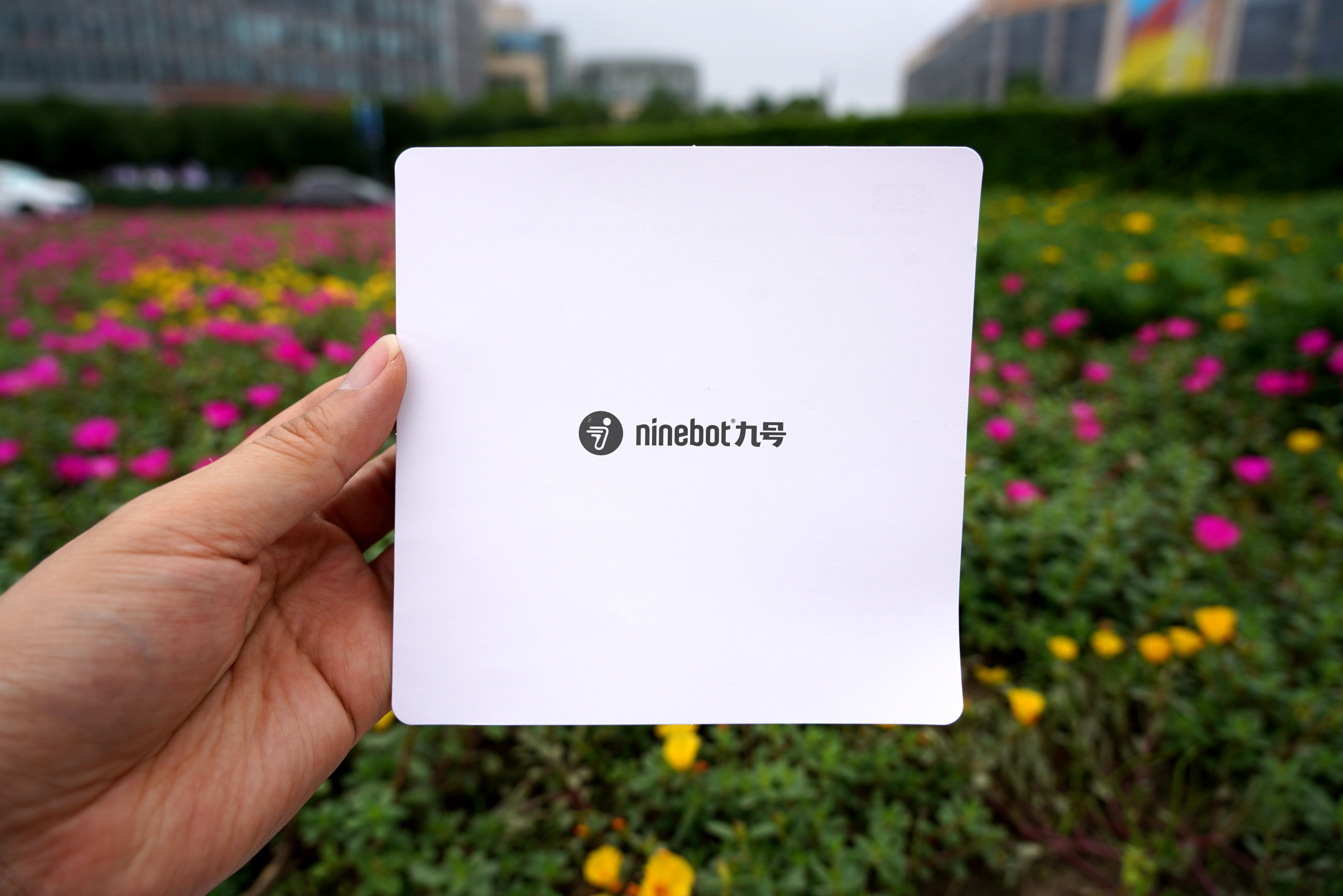 很不简单的玩具,九号儿童电动滑板车e10如何折叠