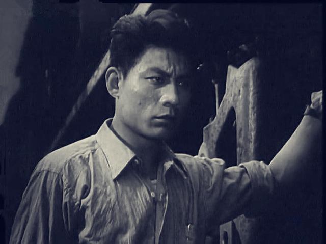 影视荧屏中经典怀旧的十大硬汉,公认最经典的5位荧幕硬汉