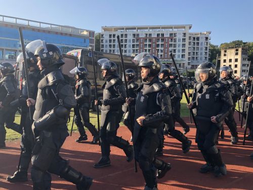 孟浪街的故事之“亮剑行动”!