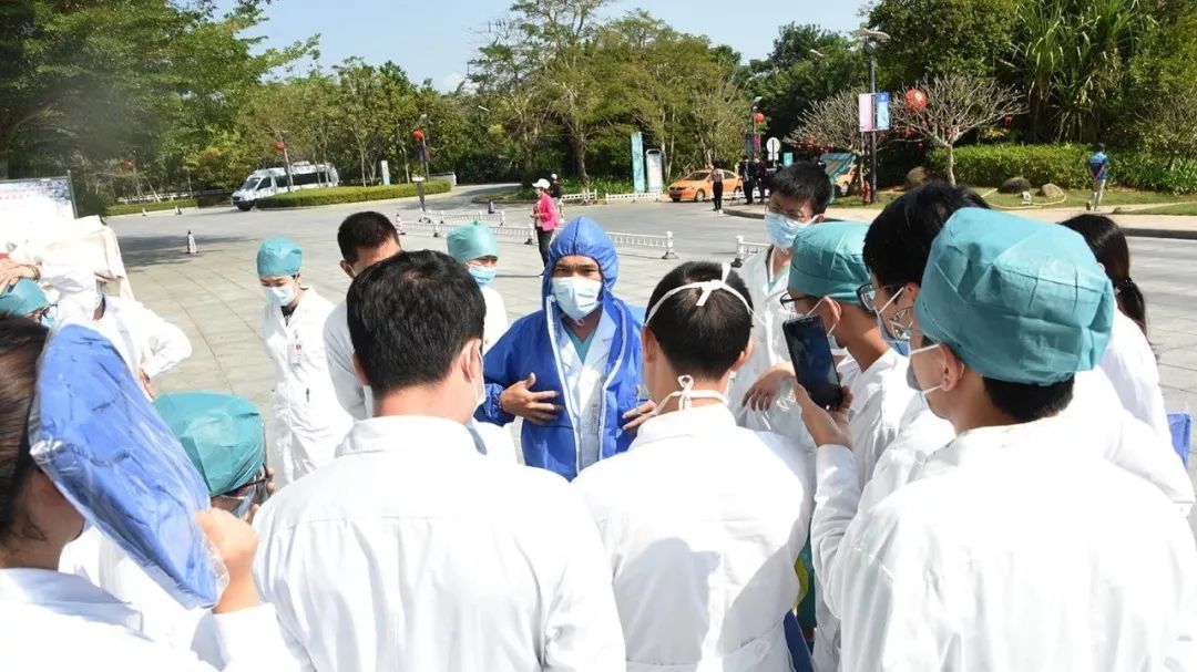 战疫情我在努力,三亚战疫最新消息