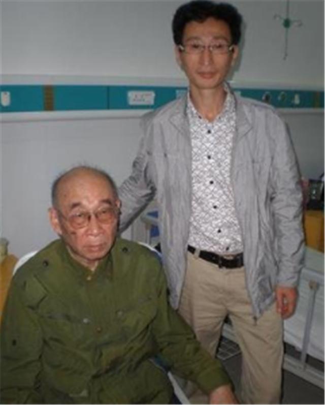 高伯龙作品,高伯龙讲述国防科技