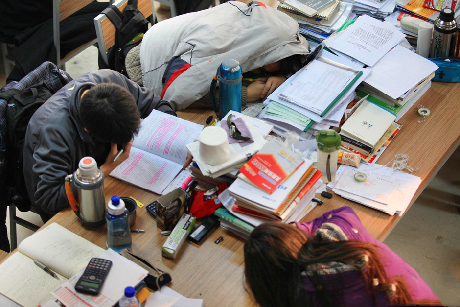 2018年毕业的大专生想考研,大专生毕业多久可以考研