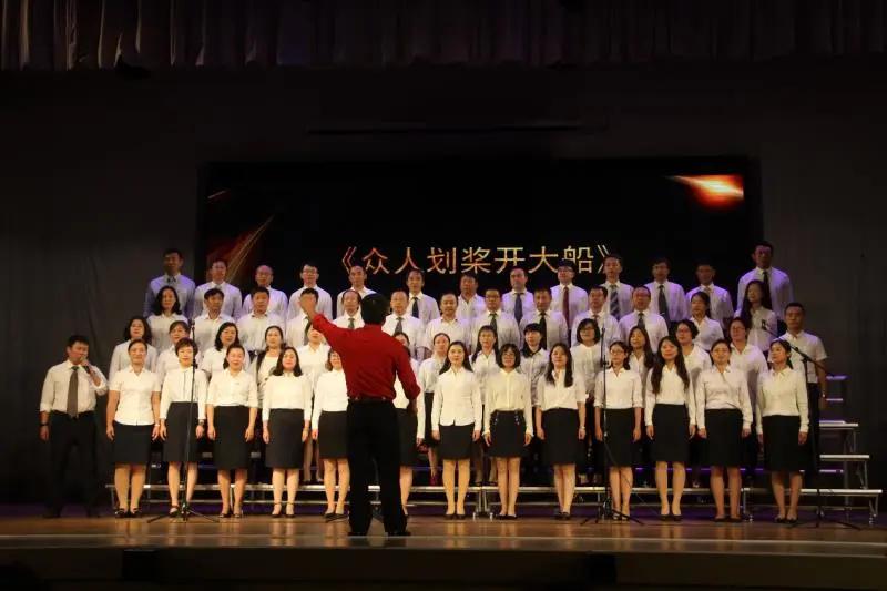 崛起实验中学如何,长春崛起之路