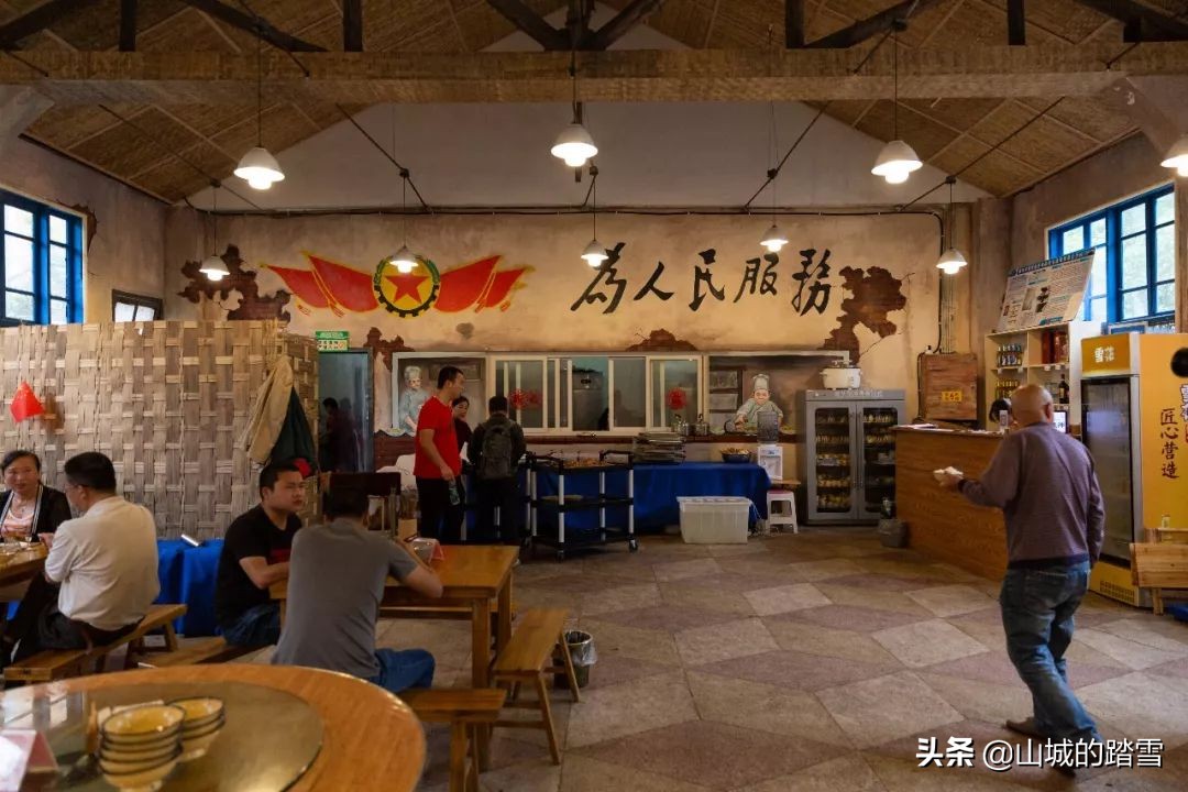 乐山嘉阳小火车值得去吗,嘉阳小火车与乐山大佛相隔多远