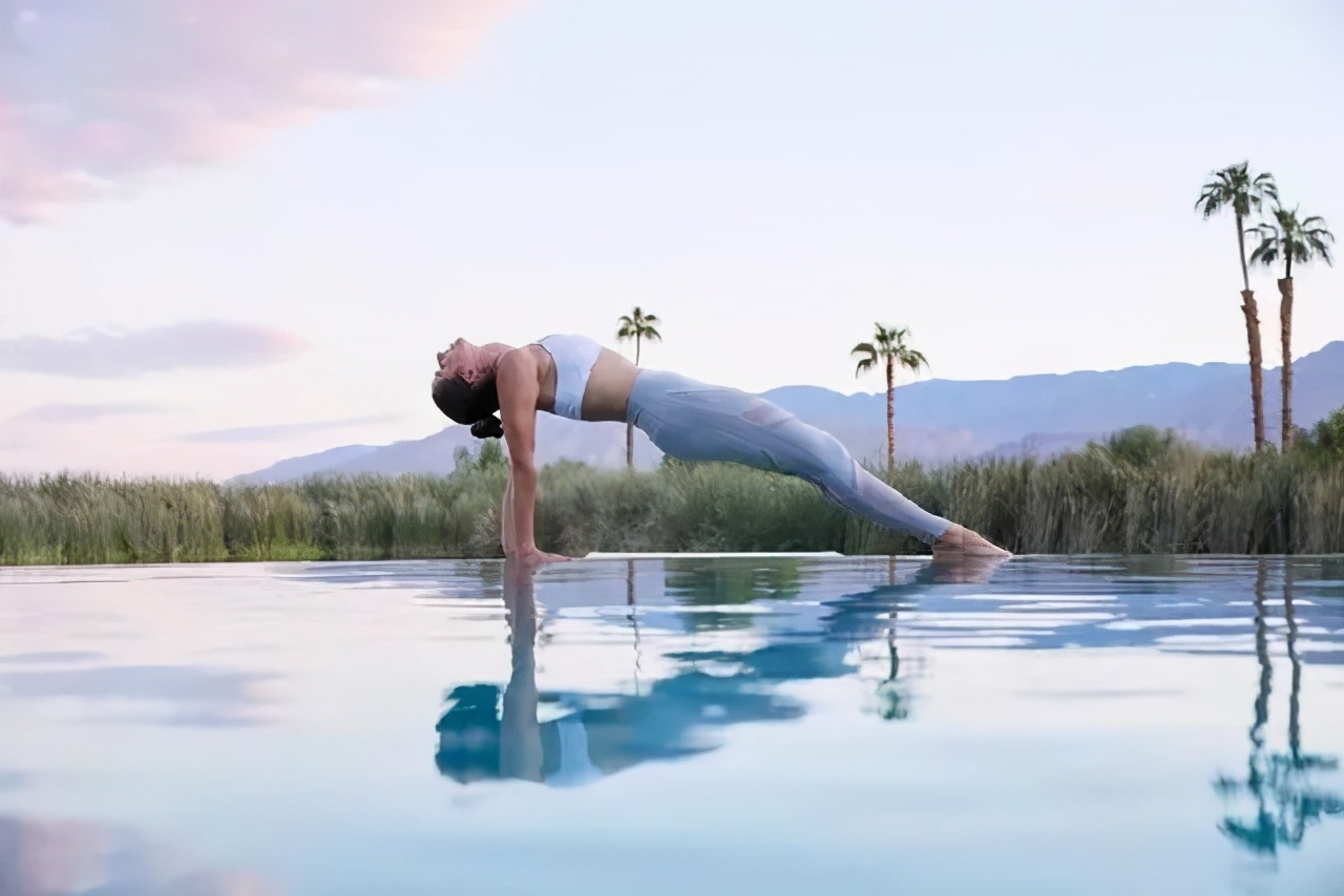 练瑜伽的最佳时间是什么年龄呢,练瑜伽应该多大年纪开始最合适