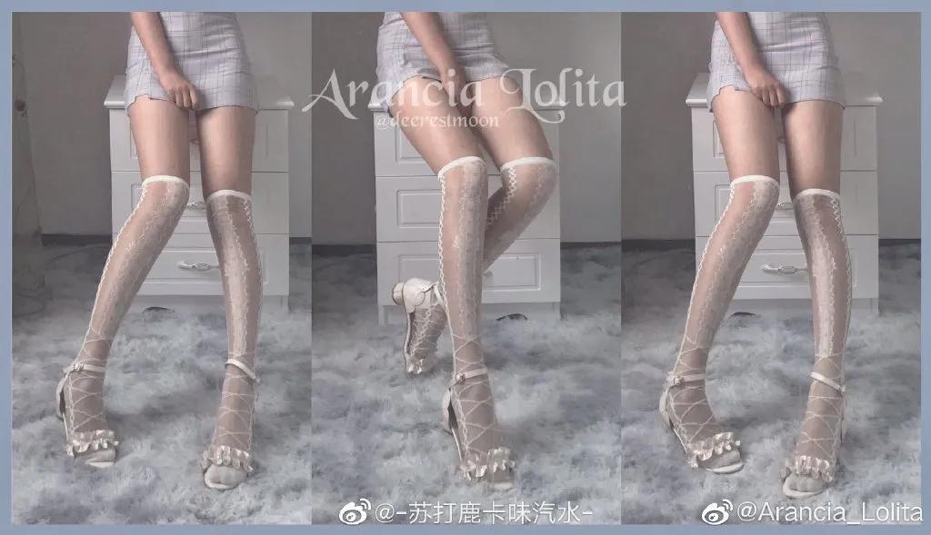精致Lo娘必不可少的配饰？少女裙摆下的小心思，Lolita袜子安利