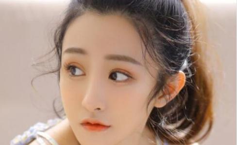 一个女人“浪不浪”，从以下4个细节就可以看出来，装也没有用