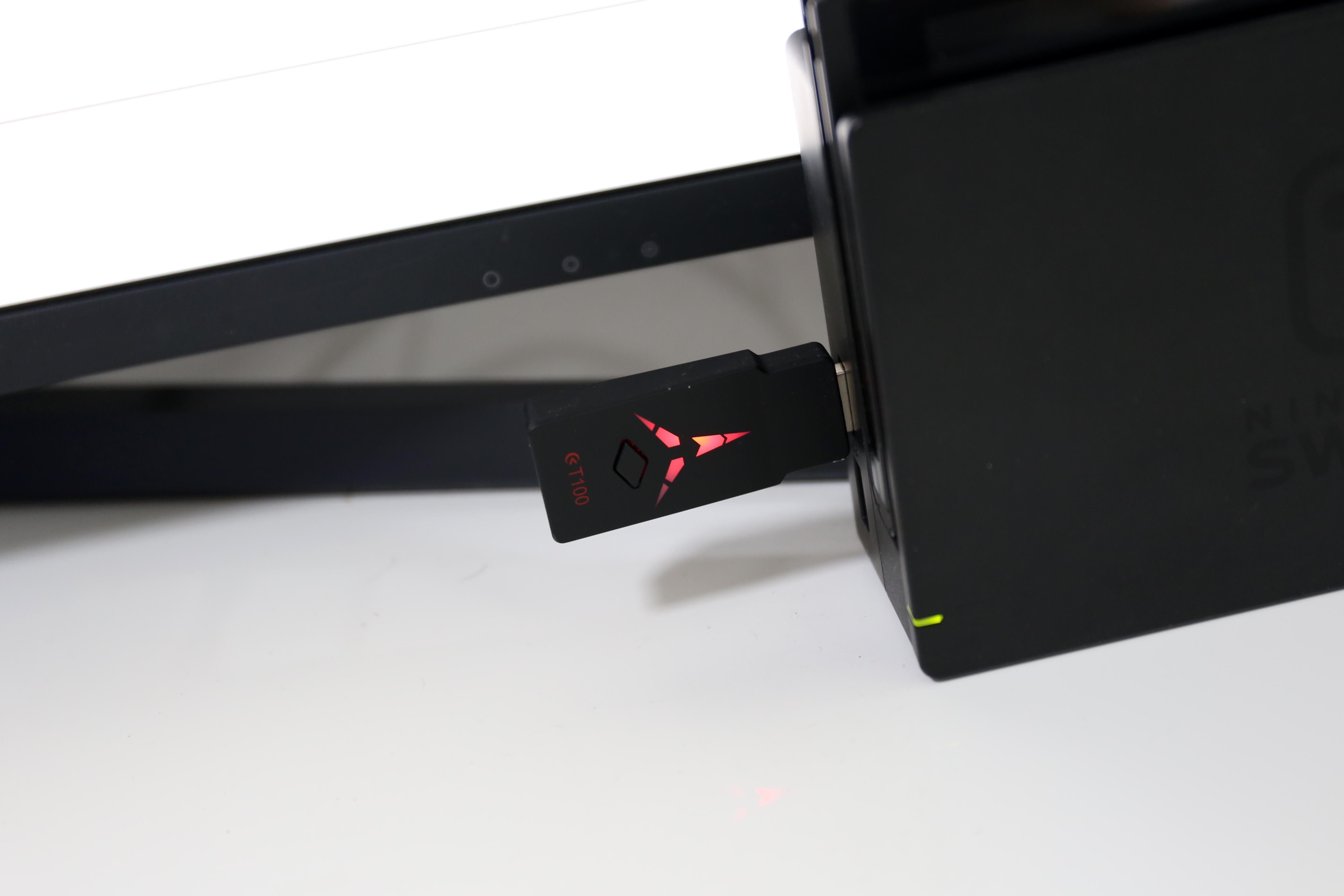 switch自带的手柄能玩塞尔达吗,switch塞尔达用什么手柄好