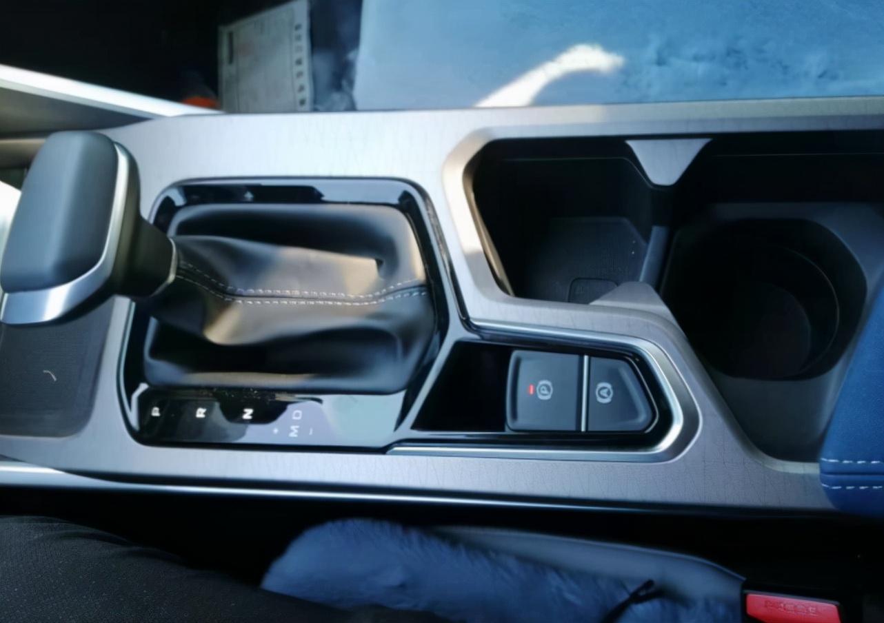 吉利帝豪真实油耗多少,吉利帝豪gl21款1.4tcvt实际油耗