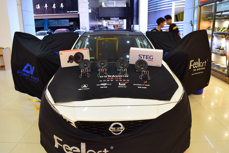 徐州市天籁汽车音响改装,昆明发烧友音响改装