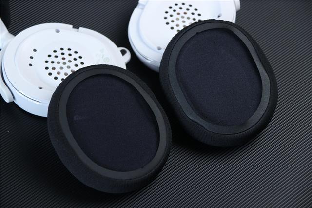 赛睿寒冰7听声辨位,赛睿寒冰5降噪