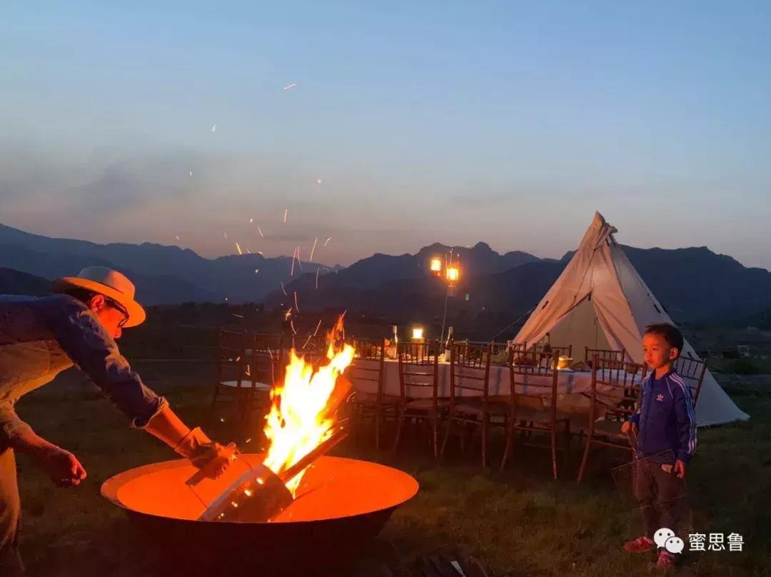 飞鱼秀小飞抖音,飞鱼秀小飞微博