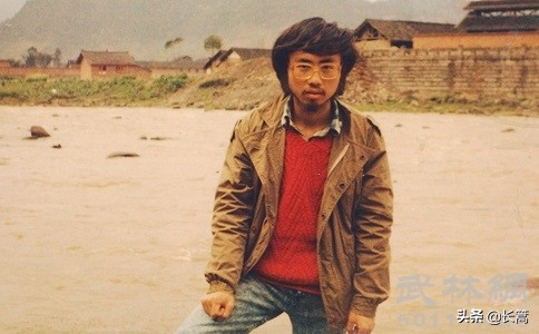 海子的诗面朝大海春暖花开及解析,海子面朝大海春暖花开鉴赏