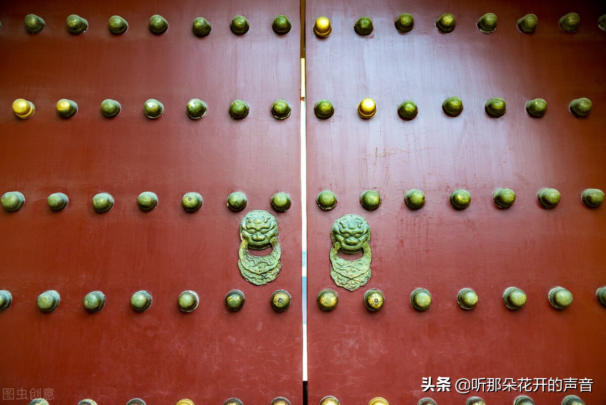 一念远方,一忆故土,两行泪