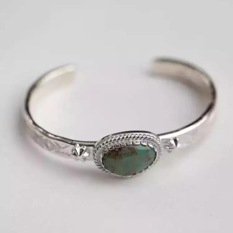 缁嗘墜鑵曚拱涓嶅埌閫傚悎鐨勮〃,濂借〃渚垮疁