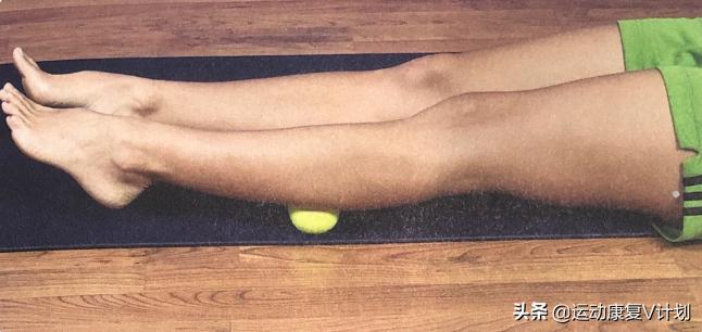 跑步小腿紧绷酸痛怎么放松,运动完后小腿肌肉酸痛如何放松