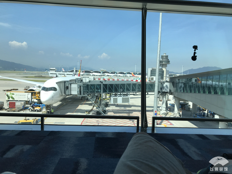 可能再难坐到的港航350！香港飞上海，几乎全程贴着海岸线飞行