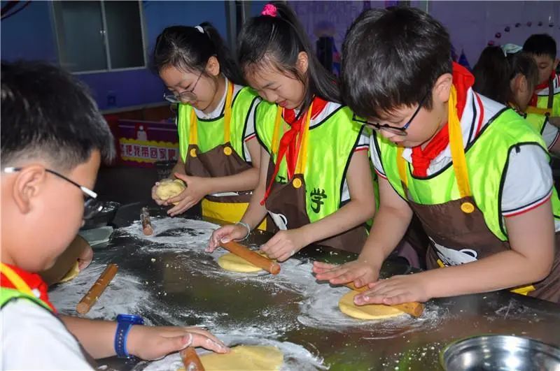 江苏省南通市启东市长江小学,启东长江小学研学